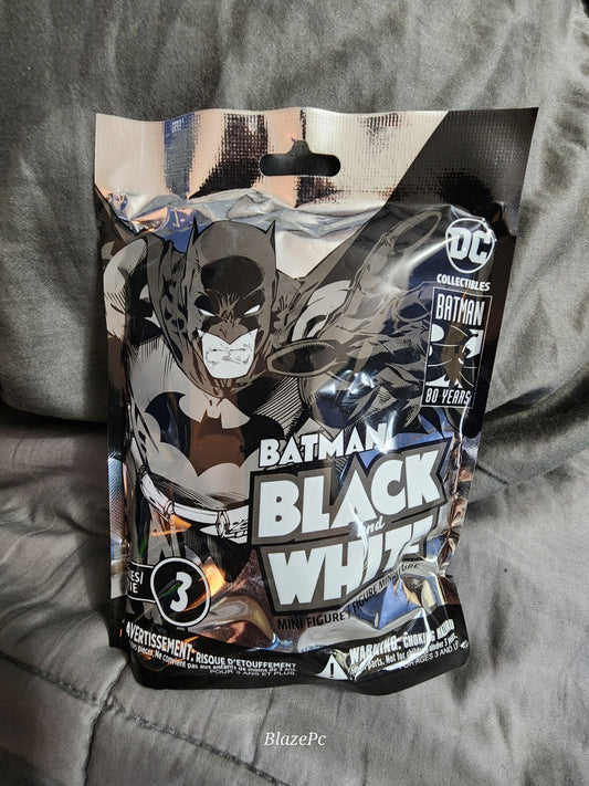 DC Comics Batman Black & White Mini Figure Blind Bag Series 3 Sealed Random