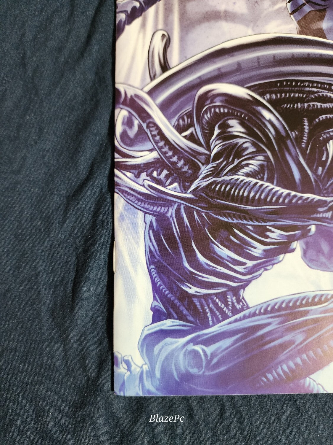 Aliens Vs Avengers #1 1:100 Mark Brooks VIRGIN Variant Hickman 2024 NM Pics