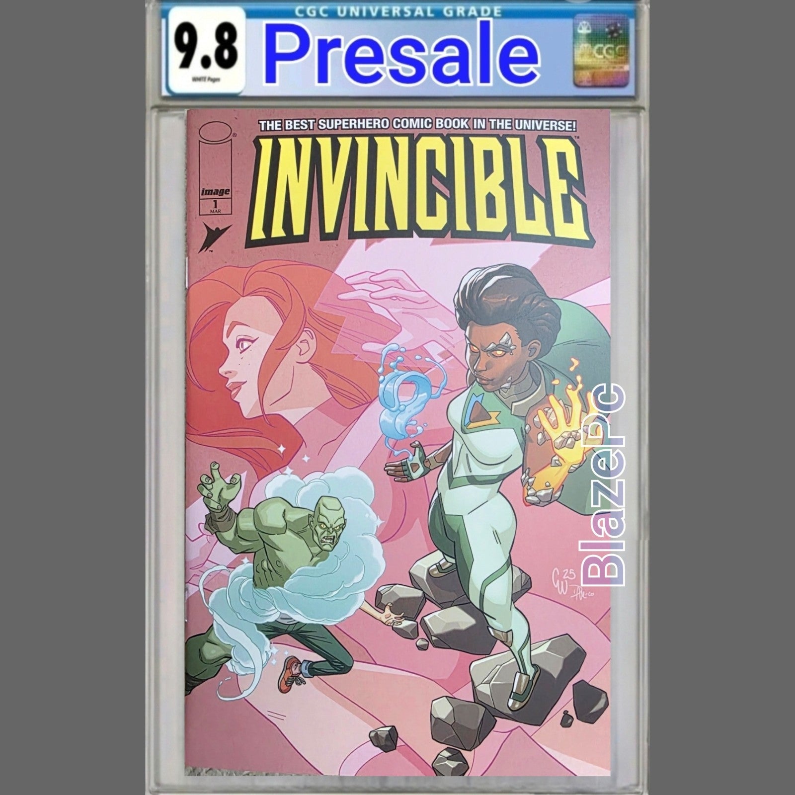 Invincible #1 CGC 9.8 Cory Walker VS PS5 Lunar Exclusive Variant PRESALE